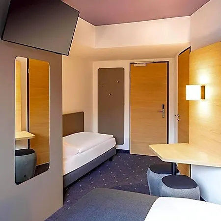 B&B Hotel Heilbronn Hotel 3*