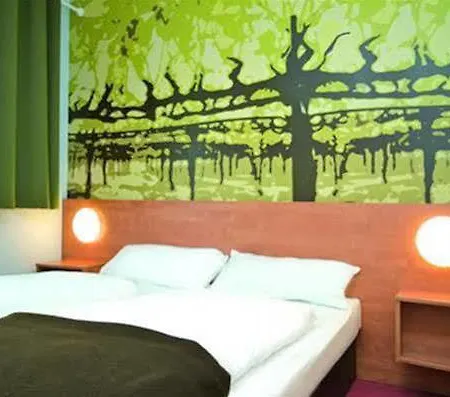 Hotel B&B Hotel Heilbronn 3*
