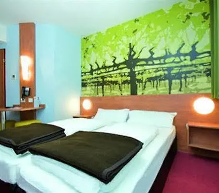 B&B Hotel Heilbronn Hotel 3*
