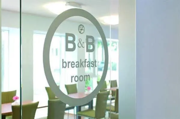 B&B Hotel Heilbronn 호텔 하일브론