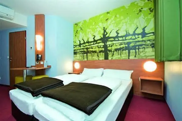 B&B Hotel Heilbronn Szálloda 3*