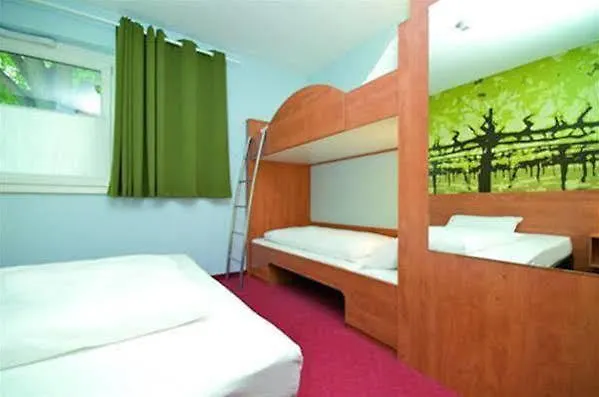 Szálloda B&B Hotel Heilbronn 3*